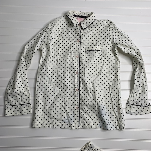 Victoria’s Secret Polka Dot Pajama Set - Picture 5 of 6